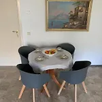 公寓 Maggiore- Casa Roccia-ferienwohnung In Pino Sulla Sponda Pino Lago Maggiore
