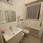Maggiore- Casa Roccia-ferienwohnung In Pino Sulla Sponda Pino Lago Maggiore