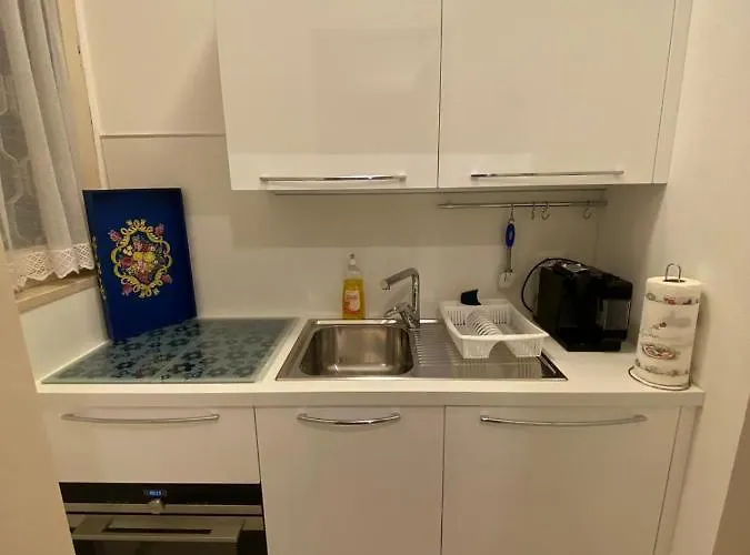 Maggiore- Casa Roccia-ferienwohnung In Pino Sulla Sponda * Pino Lago Maggiore