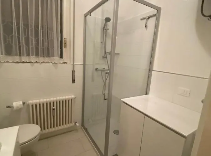 Maggiore- Casa Roccia-ferienwohnung In Pino Sulla Sponda *