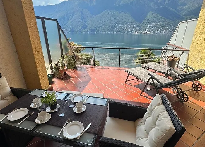 Maggiore- Casa Roccia-ferienwohnung In Pino Sulla Sponda Apartamento